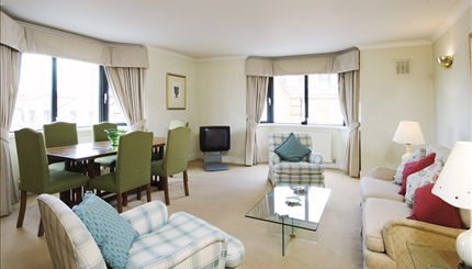 Eccleston Place - typical reception
