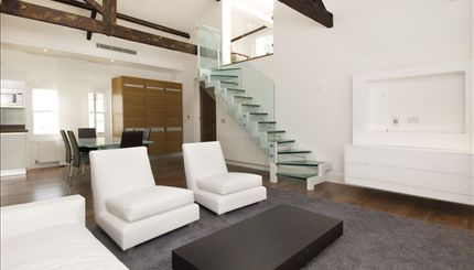 Rosslyn Hill - typical reception