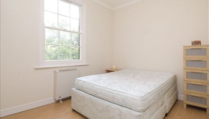 Pembroke Road - typical bedroom