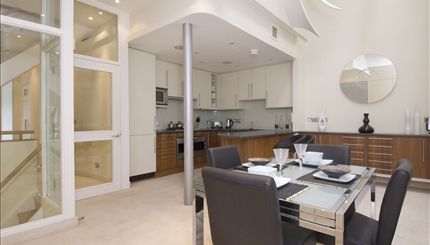 Shepherd Street - kitchen