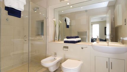 Shepherd Street - bathroom