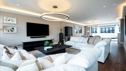 Reception Room 