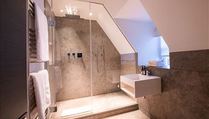 Second bedroom En-suite 