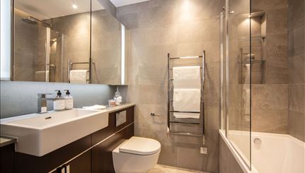 En-suite Bathroom