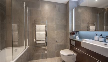 En-suite Bathroom