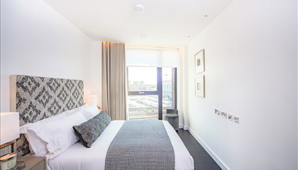 Second Bedroom (blind open)