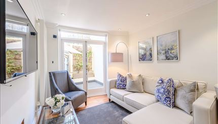 Reception Room 