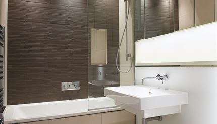 Master Bedroom - Ensuite 