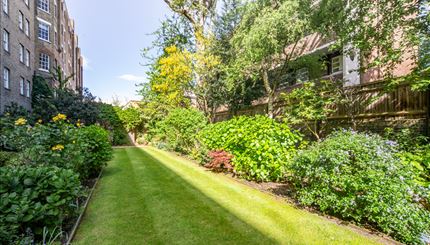Residents private garden 