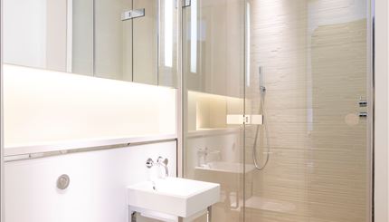 En-suite bathroom 