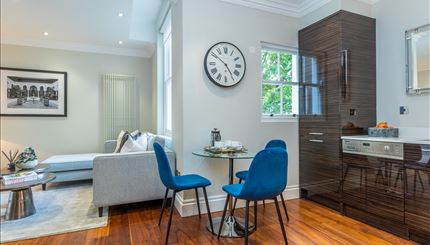 Kitchen/Dining area 